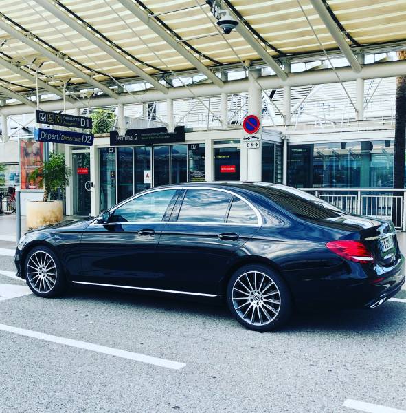 Réservation d'un chauffeur privé VTC pour se rendre à sainte maxime